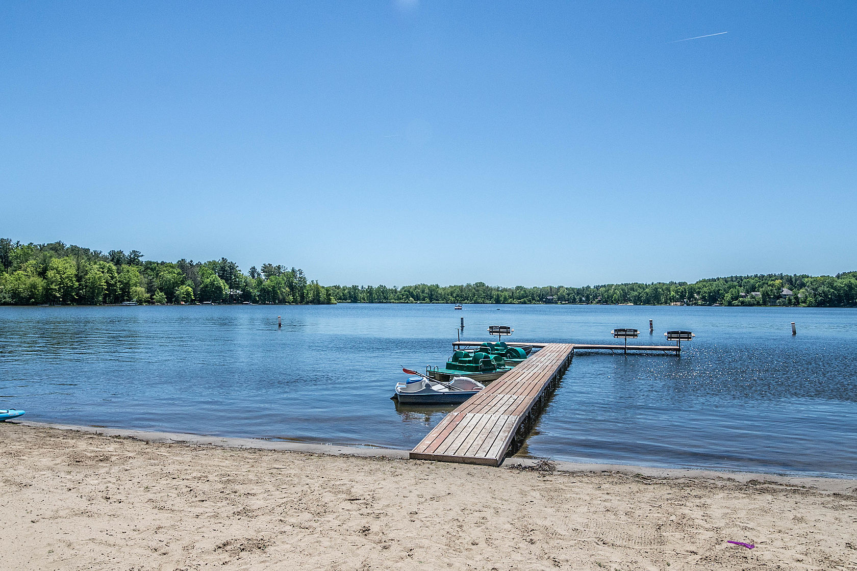 Pine Creek Ridge's scenic lake beach and dock