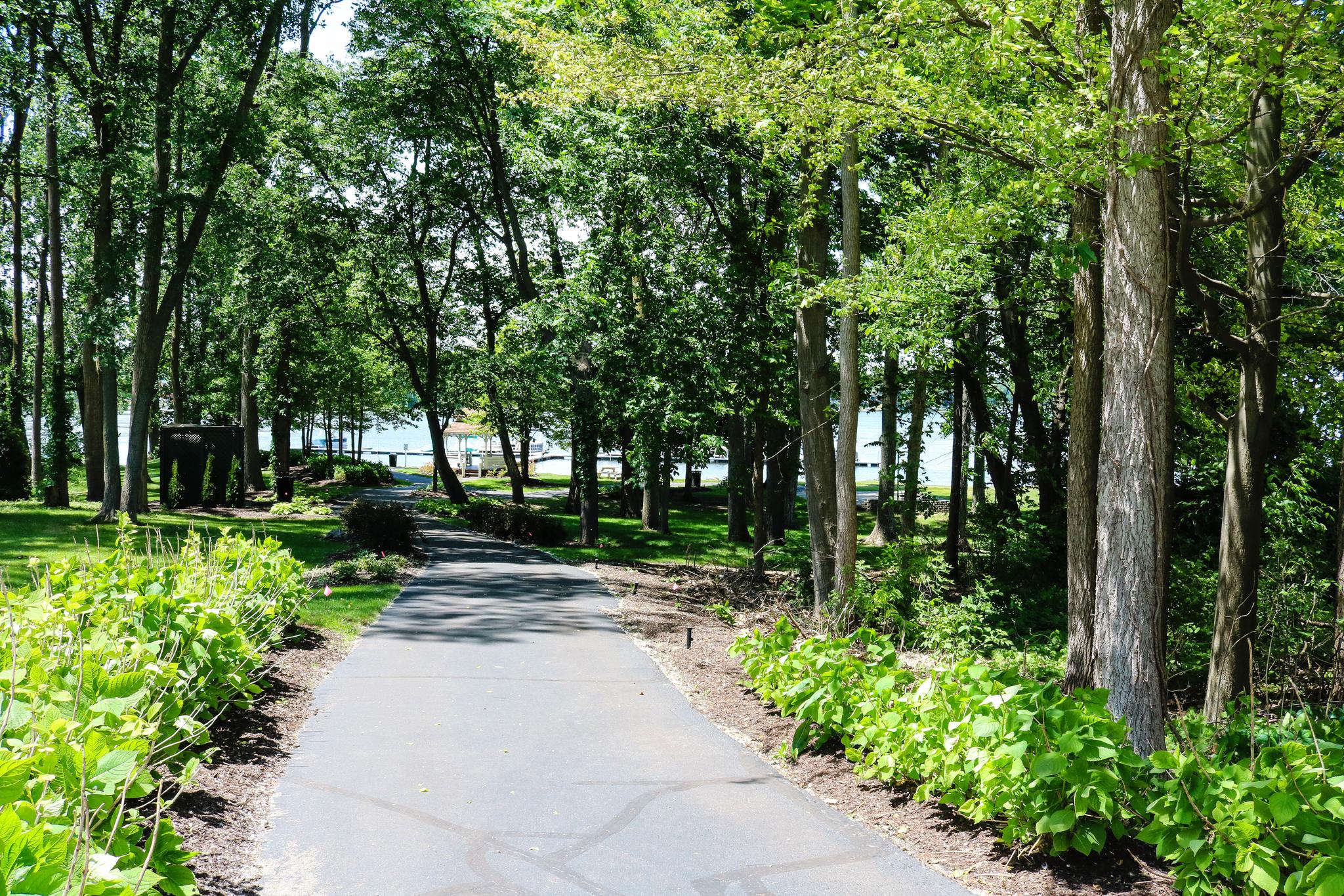 Nature Path at Lakeshore Pointe