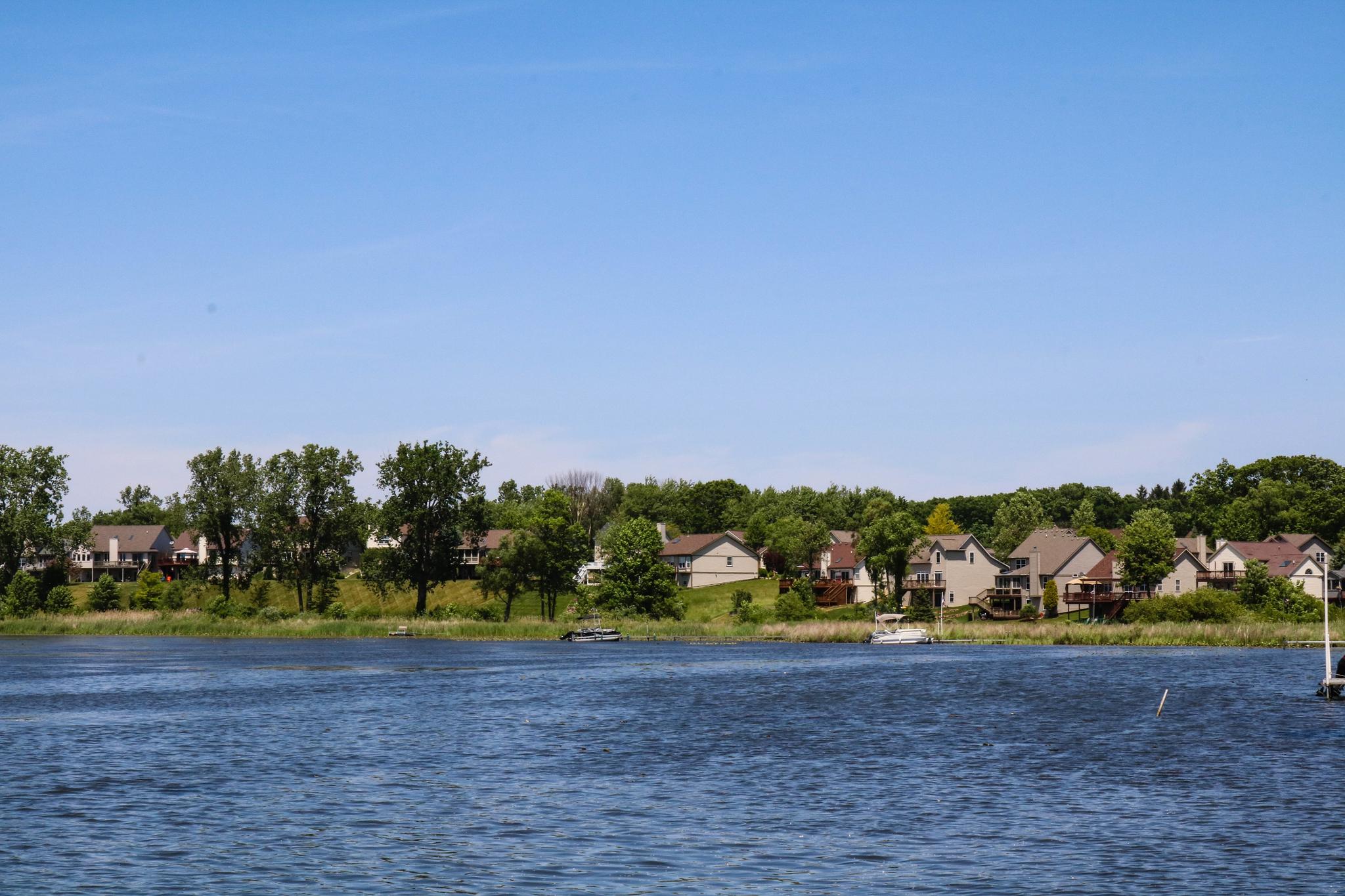 Lakeshore Pointe Lakefront Homes