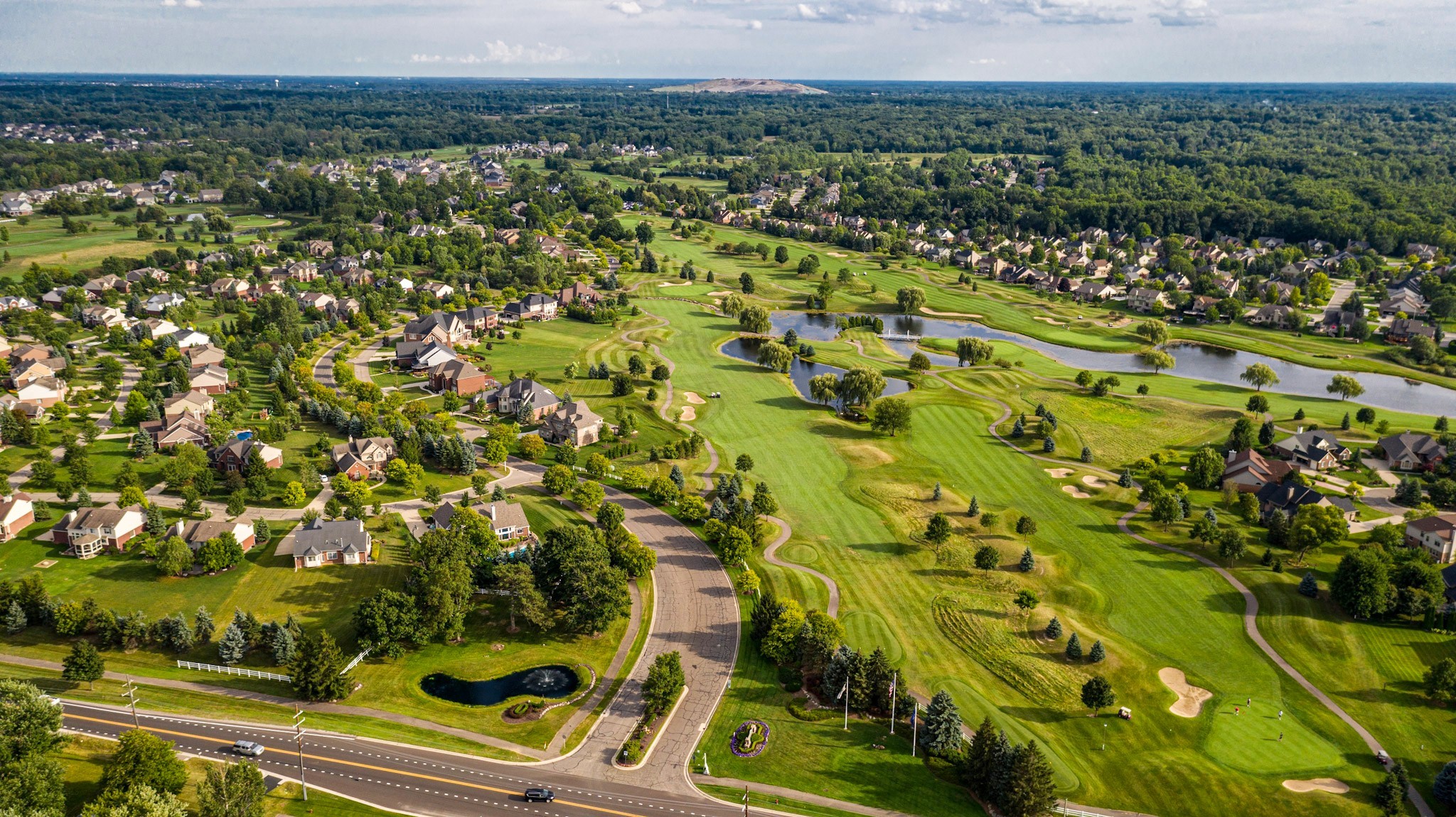 Tanglewood South Lyon aerial overview - 3