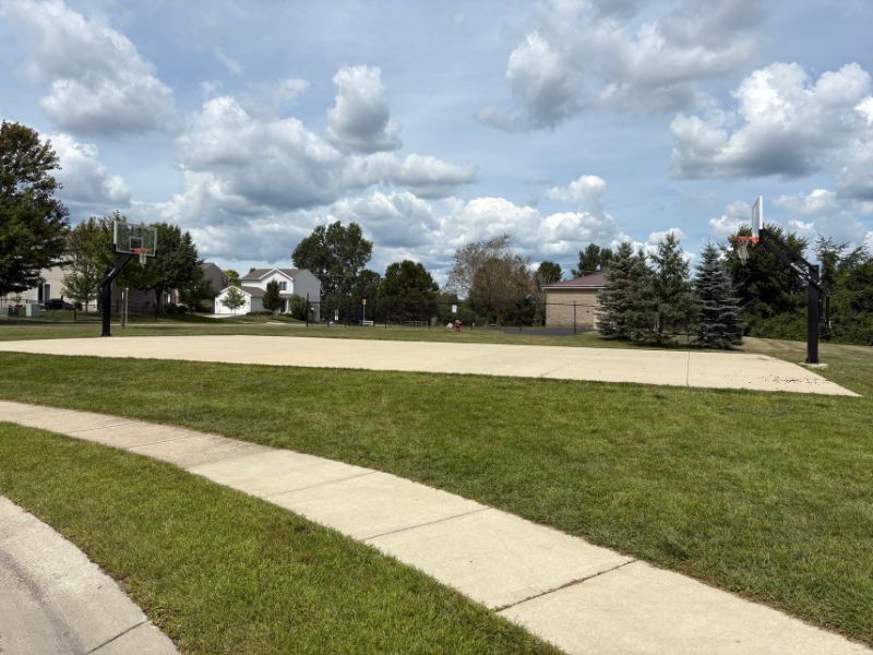 Red Cedar Crossing Basketball court